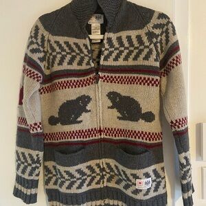 Hudson’s Bay company official Olympic Pattern Sweater Canada 🦫 beavers